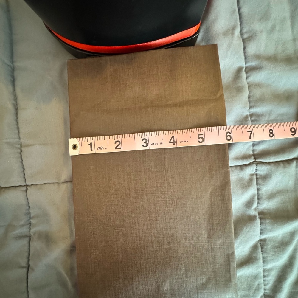 💥Sale💥Louis Vuitton Brown&White Packaging Set Ties/Scarfs/Accessories Authentic - Picture 4 of 5